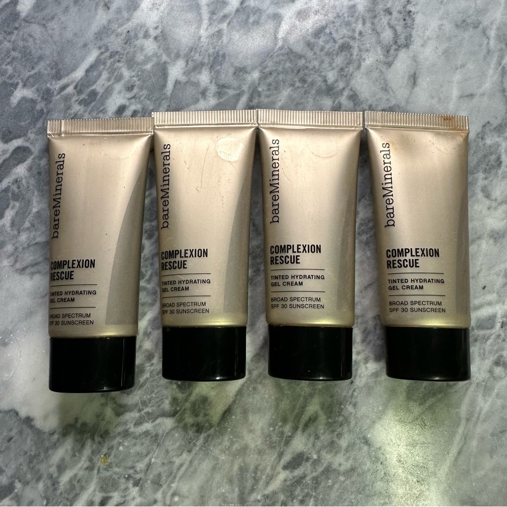 BareMinerals Complexion‎ Rescue Foundation